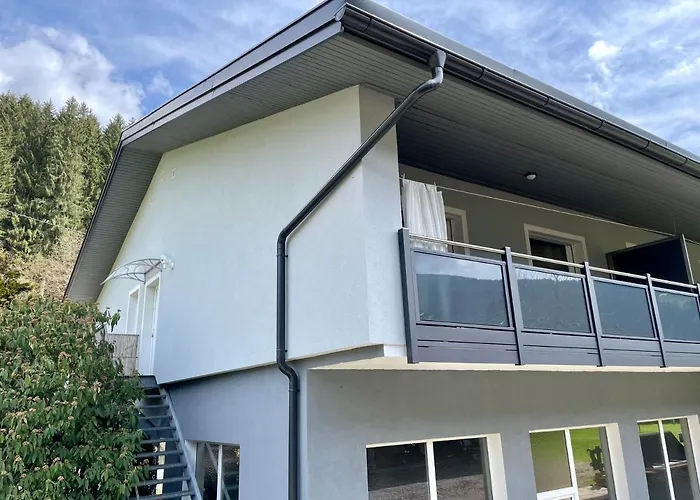 Unterlerchner אפריץ