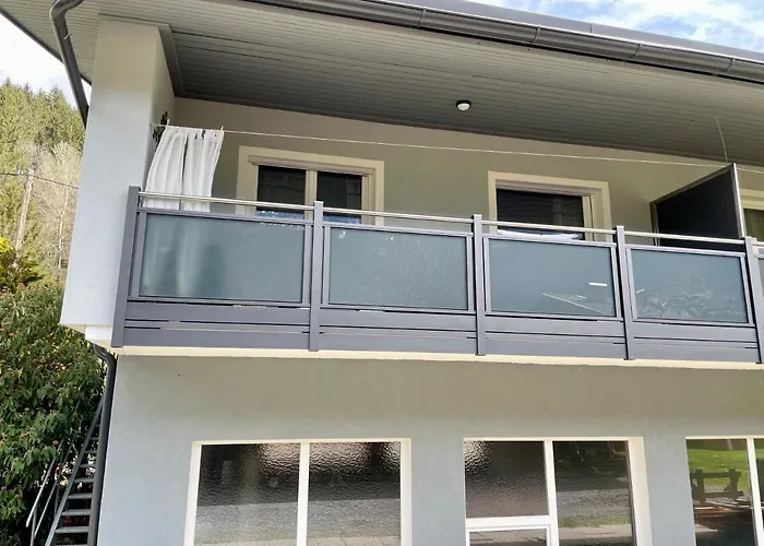 Unterlerchner דירה אפריץ